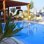 Dimitris 4*