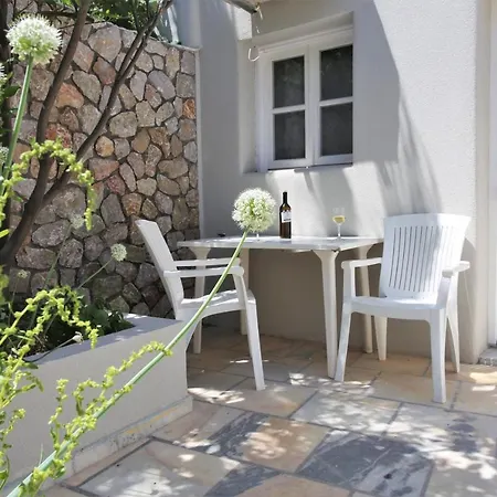 Aparthotel Dimitris Kamari (Santorini)