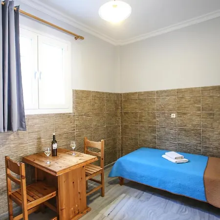 Dimitris Aparthotel 4*