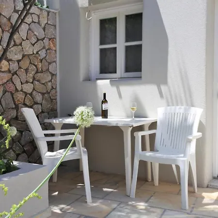 Aparthotel Dimitris