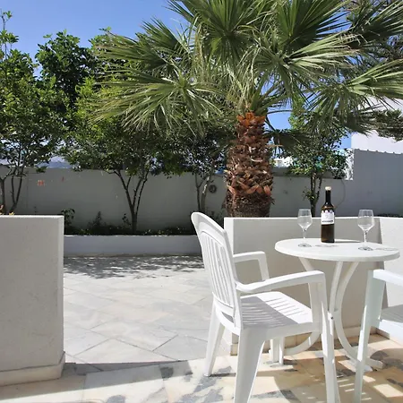 Dimitris Aparthotel 4*