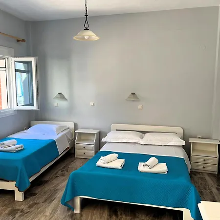 Dimitris Bed & Breakfast 4*