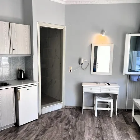 Dimitris Bed & Breakfast Kamari (Santorini)