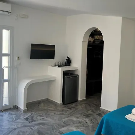 Dimitris Bed & Breakfast 4*