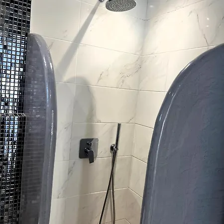 Dimitris Bed & Breakfast 4*