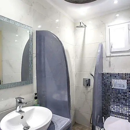 Dimitris Bed & Breakfast Kamari (Santorini)