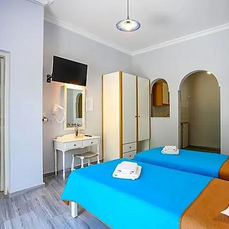 Dimitris Bed & Breakfast Kamari (Santorini)