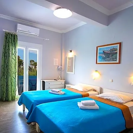 B&B Dimitris Kamári