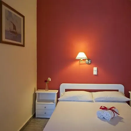 Dimitris 4* Kamari (Santorini)