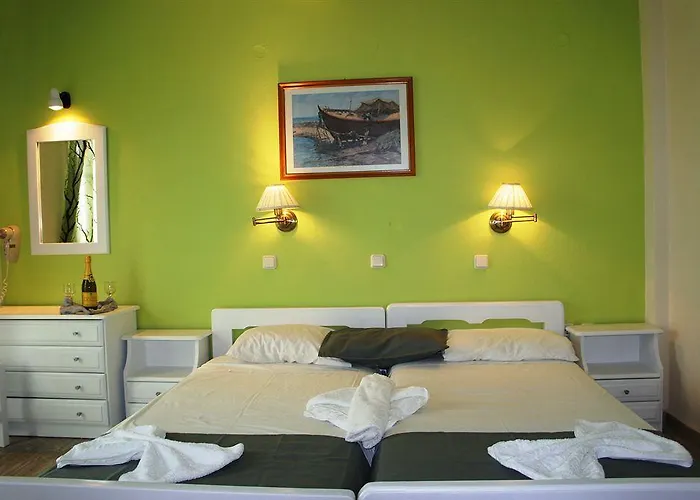 Dimitris Bed & Breakfast 4*
