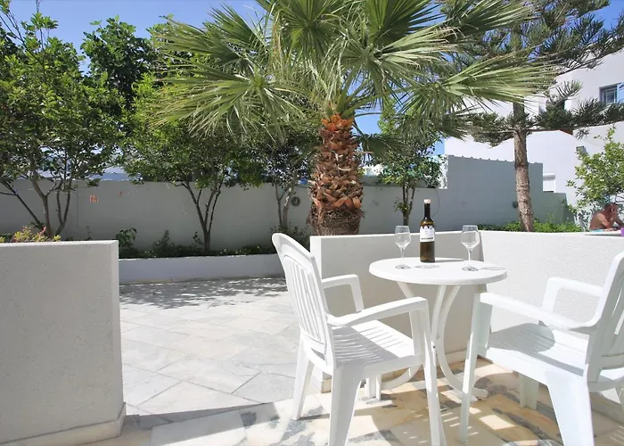 Dimitris Bed & Breakfast Kamari (Santorini)