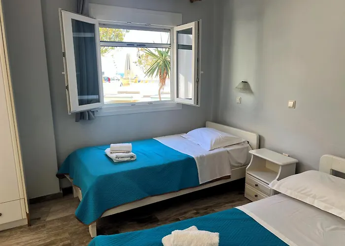 Dimitris 4* Kamari (Santorini)