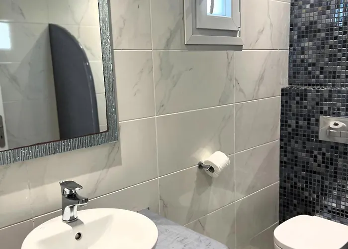 Dimitris Bed & Breakfast 4*