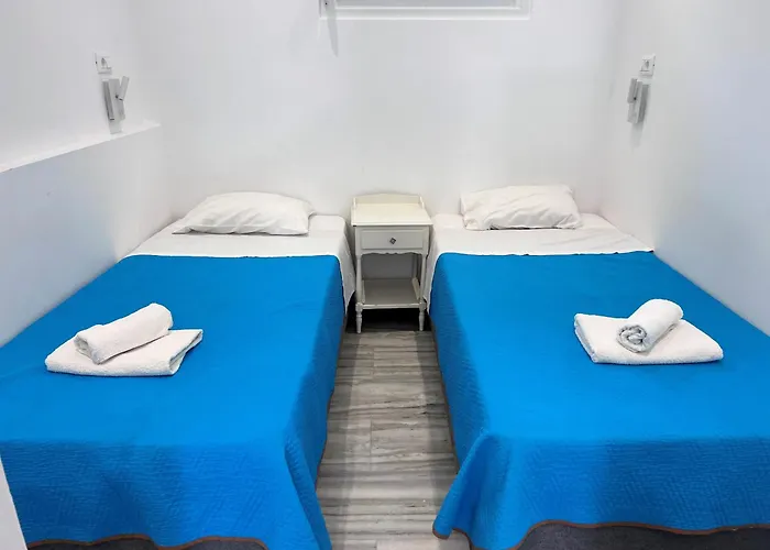 Dimitris Bed & Breakfast 4*