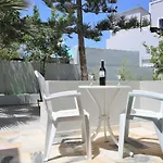 Bed & Breakfast Dimitris