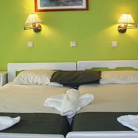 Hotel apartamentowy Dimitris