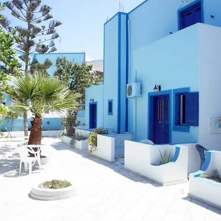 Dimitris 4* Kamari (Santorini)